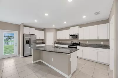 16630 Kingman Reef Street, Wimauma, FL 33598 - Photo 9