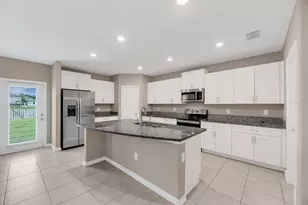 16630 Kingman Reef St, Wimauma, FL 33598 - Photo 9