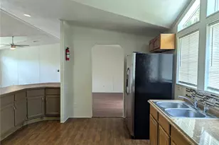 30517 Clearview Dr, Wesley Chapel, FL 33545 - Photo 25