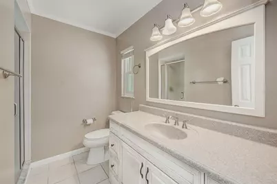 911 Woodcliff Avenue, Tampa, FL 33613 - Photo 13