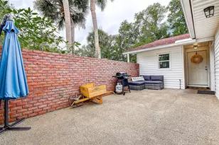 1439 Water View Dr W, Largo, FL 33771 - Photo 3
