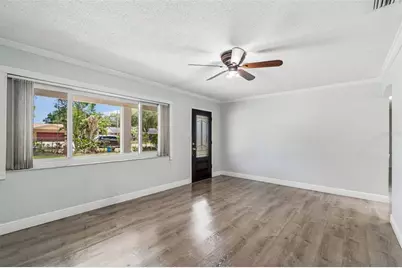 5712 20th Avenue S, Tampa, FL 33619 - Photo 9