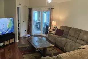 28511 Seashell Ct, Wesley Chapel, FL 33545 - Photo 9