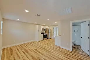 1215 W Belmar St, Lakeland, FL 33815 - Photo 29