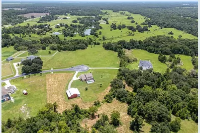 8703 Alafia Hills Drive, Plant City, FL 33567 - Photo 93