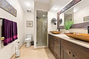 673 Segovia Ct NE, Saint Petersburg, FL 33703 - Photo 21