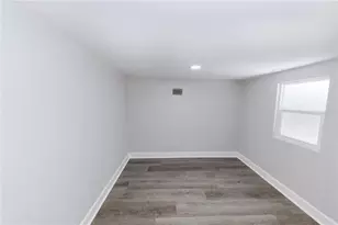 2240 10th St S, Saint Petersburg, FL 33705 - Photo 41