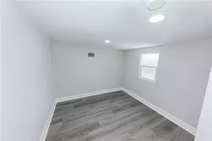 2240 10th St S, Saint Petersburg, FL 33705 - Photo 49