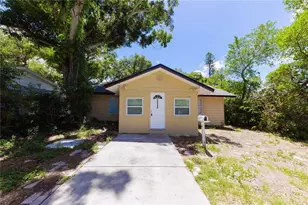 2240 10th St S, Saint Petersburg, FL 33705 - Photo 35