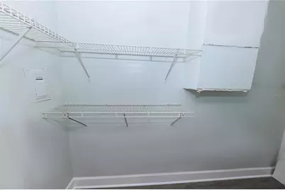 2240 10th Street S, Saint Petersburg, FL 33705 - Photo 9
