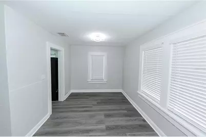 2240 10th Street S, Saint Petersburg, FL 33705 - Photo 39