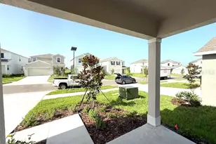 11708 Noble Blossom Loop, Dade City, FL 33525 - Photo 5