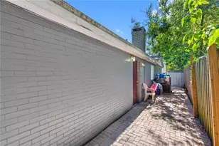1205 E Seneca Ave, Tampa, FL 33612 - Photo 5