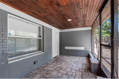 1205 E Seneca Avenue, Tampa, FL 33612 - Photo 9