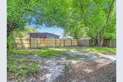 8010 N 13th Street, Tampa, FL 33604 - Photo 33
