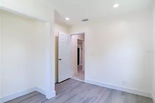 8010 N 13th St, Tampa, FL 33604 - Photo 25