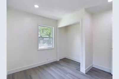 8010 N 13th Street, Tampa, FL 33604 - Photo 23