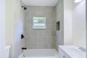 8010 N 13th St, Tampa, FL 33604 - Photo 23