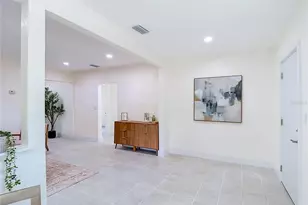 8010 N 13th St, Tampa, FL 33604 - Photo 5