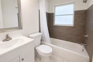 6165 58th Street N, Saint Petersburg, FL 33709 - Photo 13