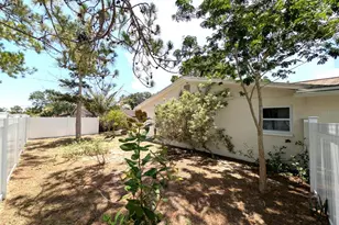 8002 Woodvine Pl, Tampa, FL 33615 - Photo 35