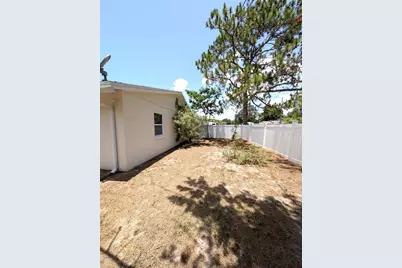 8002 Woodvine Place, Tampa, FL 33615 - Photo 31