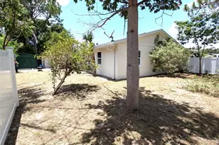 8002 Woodvine Pl, Tampa, FL 33615 - Photo 37