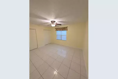 8002 Woodvine Place, Tampa, FL 33615 - Photo 15
