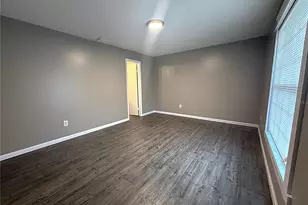 2042 Shadow Pine Dr, Brandon, FL 33511 - Photo 17