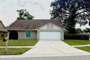 2042 Shadow Pine Dr, Brandon, FL 33511 - Photo 1