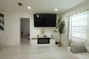 5045 Kenmore St, Spring Hill, FL 34608 - Photo 11