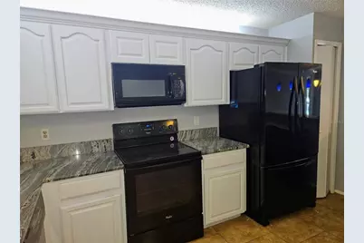 7600 Sun Island Drive S #204, South Pasadena, FL 33707 - Photo 11