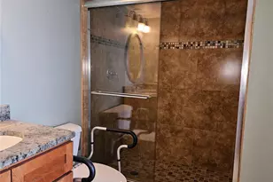 7600 Sun Island Dr S, South Pasadena, FL 33707 - Photo 21