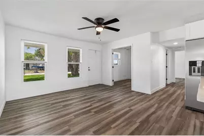 4417 W Fairview Heights, Tampa, FL 33616 - Photo 5