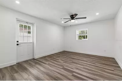4417 W Fairview Heights, Tampa, FL 33616 - Photo 13