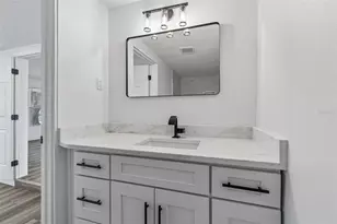4417 W Fairview Heights, Tampa, FL 33616 - Photo 17