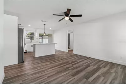 4417 W Fairview Heights, Tampa, FL 33616 - Photo 3