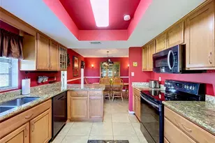 2110 S Halcyon Dr, Sun City Center, FL 33573 - Photo 5