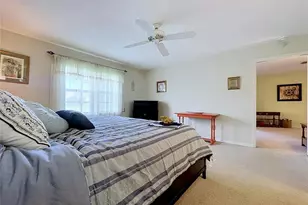 2110 S Halcyon Dr, Sun City Center, FL 33573 - Photo 37