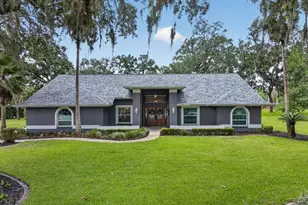 16754 Crossbill Ct, Spring Hill, FL 34610 - Photo 1