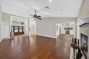 16754 Crossbill Ct, Spring Hill, FL 34610 - Photo 7