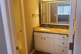 775 N Village Dr N, Saint Petersburg, FL 33716 - Photo 9