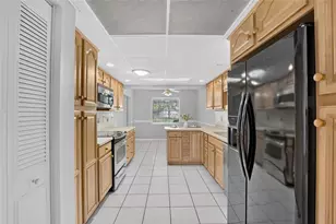 1244 W Del Webb Blvd, Sun City Center, FL 33573 - Photo 11