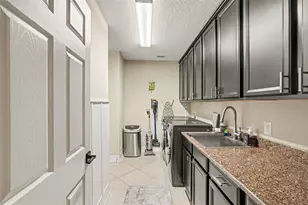 7110 Redroot Ct, Wesley Chapel, FL 33545 - Photo 29