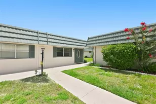 1811 Bedford Ln, Sun City Center, FL 33573 - Photo 29