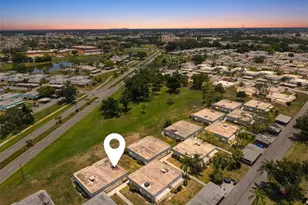 1811 Bedford Ln, Sun City Center, FL 33573 - Photo 27