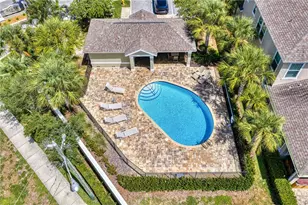 602 Ozona Village Dr, Palm Harbor, FL 34683 - Photo 5