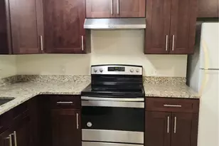 1317 Eagleview Dr, Brandon, FL 33510 - Photo 3