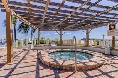 6218 Palma Del Mar Boulevard S #606, Saint Petersburg, FL 33715 - Photo 23