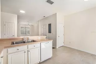 11676 Declaration Dr, Tampa, FL 33635 - Photo 15